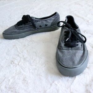 American Eagle Grey Canvas Sneakers